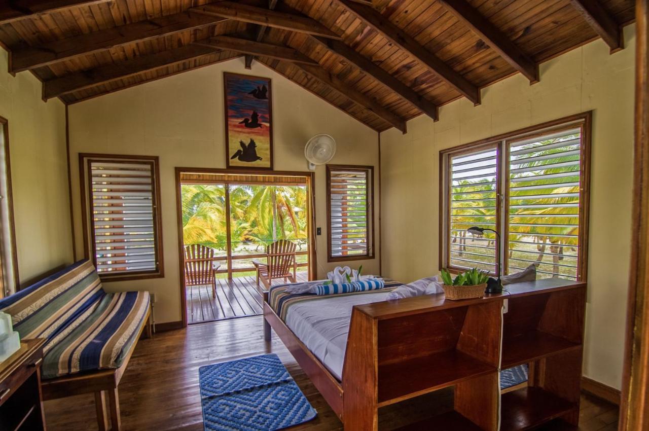 Pelican Beach Resort South Water Caye Dangriga Esterno foto